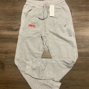 Staple pigeon sweatpants